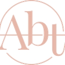 Amanda's Bridal & Tux logo