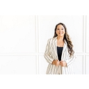 Lisa Reyna logo