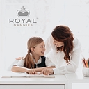 Royal Nannies logo