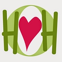 HuggleHounds logo